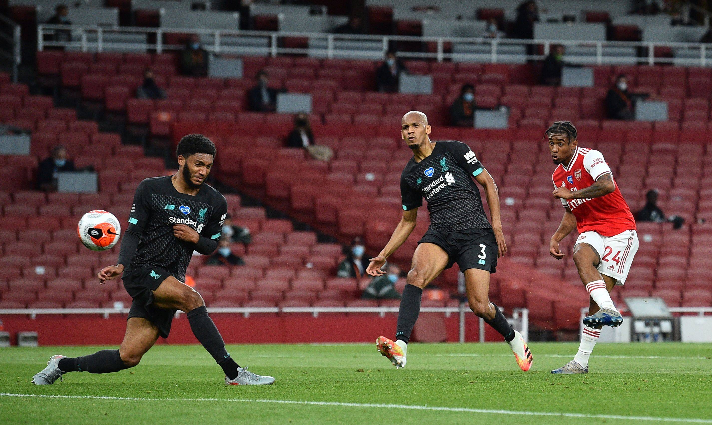 中显得有些 中显得有些